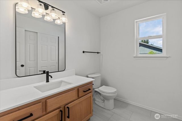 2956 lowren Loop, Port Orchard, WA 98366
