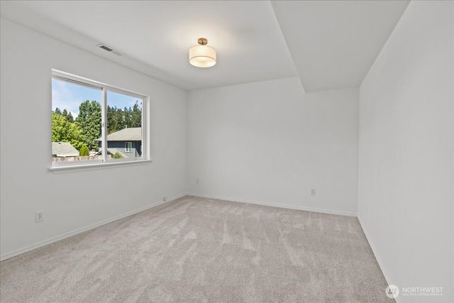 2956 lowren Loop, Port Orchard, WA 98366