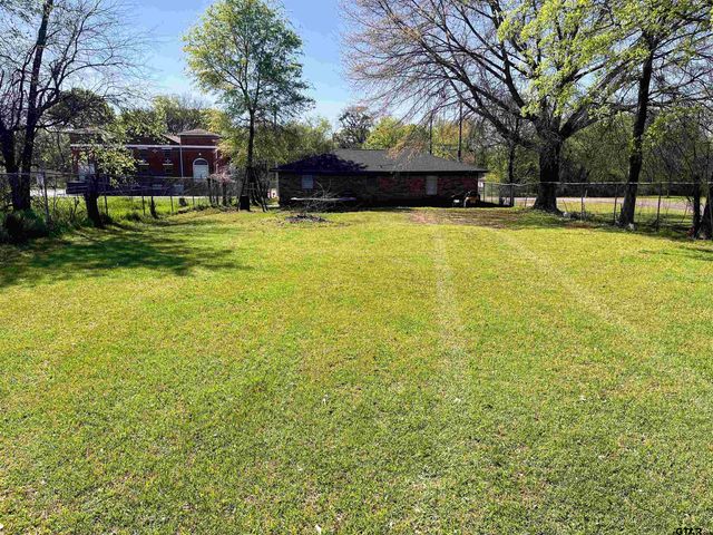 407 Fulton, Pittsburg, TX 75686