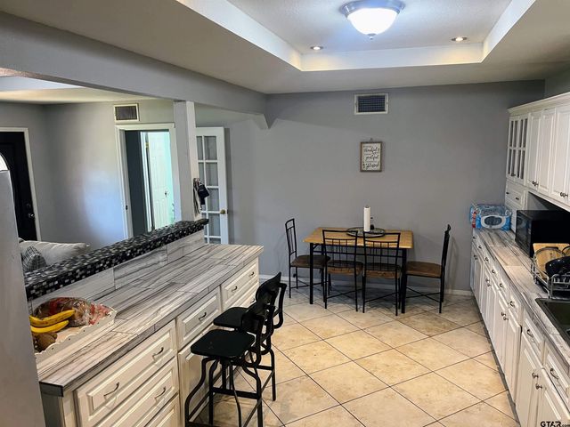 407 Fulton, Pittsburg, TX 75686