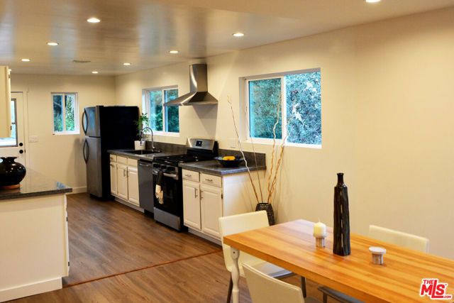 1671 Happy Trail, Topanga (los Angeles), CA 90290