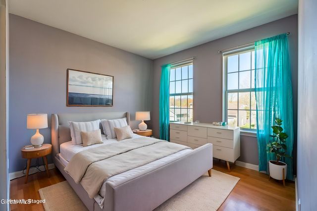 6 Cobblestone Lane, Troy, NY 12180