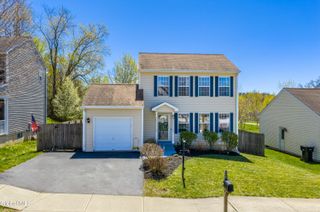 6 Cobblestone Lane, Troy, NY 12180