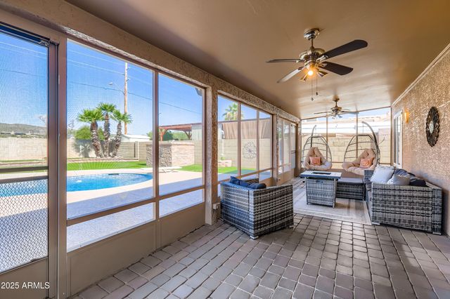 4334 W VILLA LINDA Drive, Glendale, AZ 85310