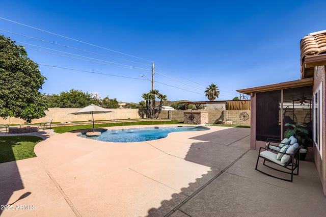 4334 W VILLA LINDA Drive, Glendale, AZ 85310