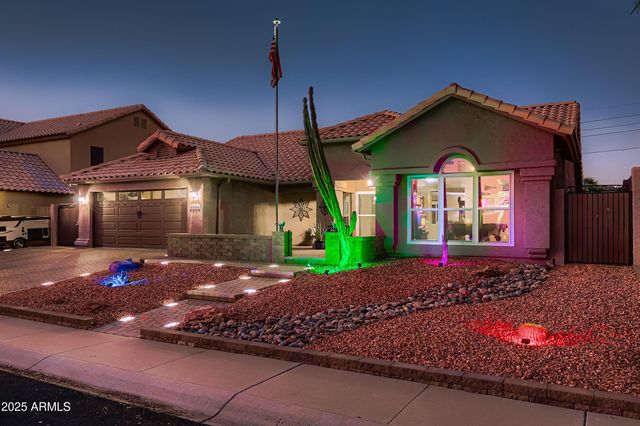 4334 W VILLA LINDA Drive, Glendale, AZ 85310