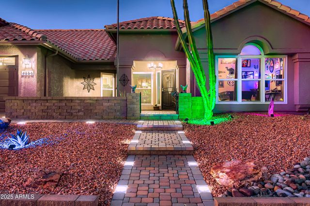 4334 W VILLA LINDA Drive, Glendale, AZ 85310