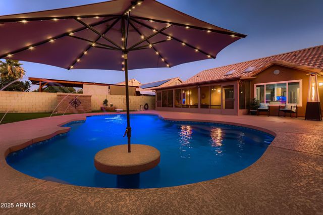 4334 W VILLA LINDA Drive, Glendale, AZ 85310