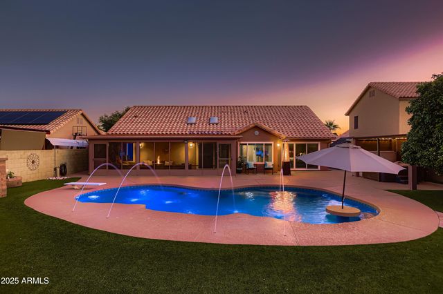 4334 W VILLA LINDA Drive, Glendale, AZ 85310