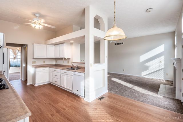 441 Lake Front Drive, Lebanon, OH 45036