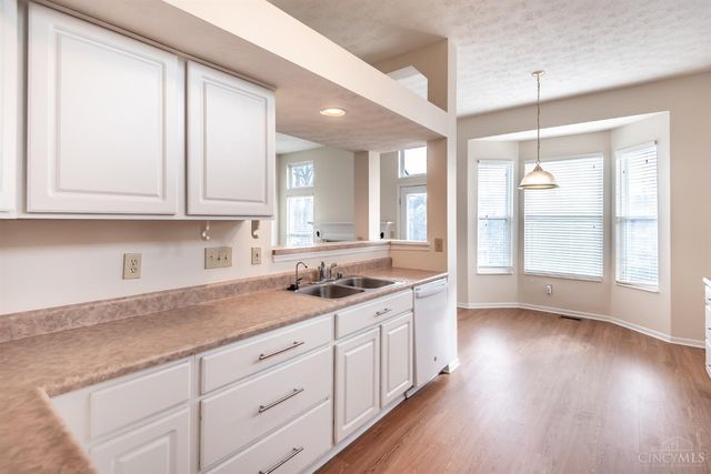 441 Lake Front Drive, Lebanon, OH 45036