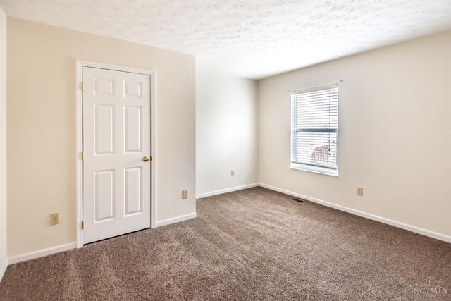 441 Lake Front Drive, Lebanon, OH 45036