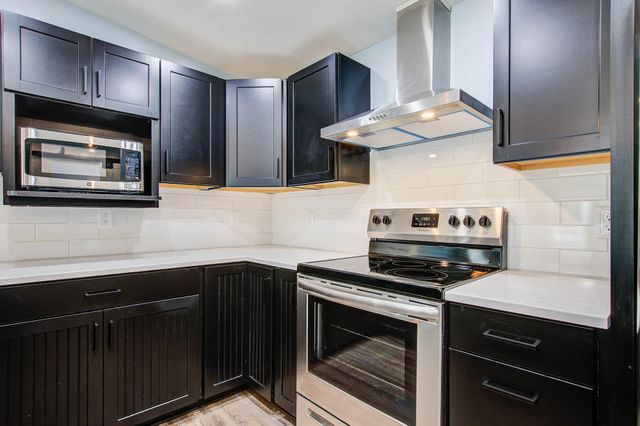 1833 Grover Drive, Johns Island, SC 29455