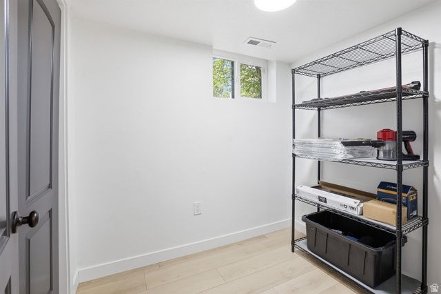 526 W WINCHESTER ST, Murray, UT 84123