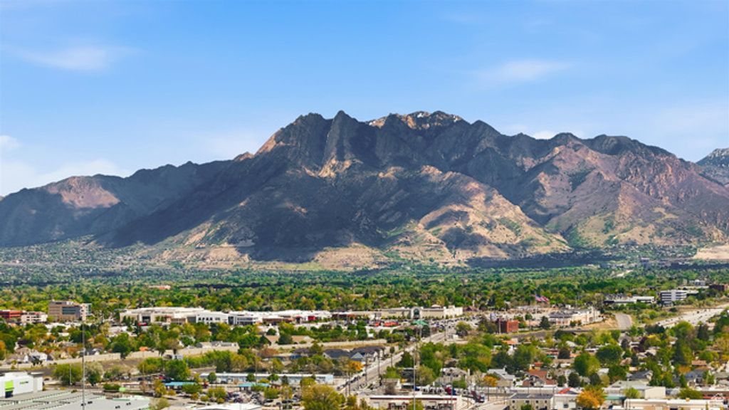 Image 45 of property listing at 526 W WINCHESTER ST, Murray, UT 84123