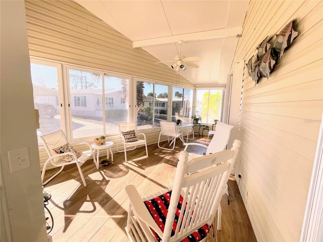 704 CAREFREE, Venice, FL 34285