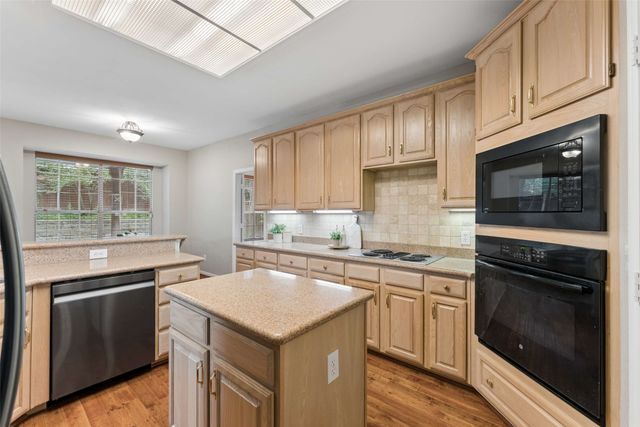 1108 Wedge Hill Road, Mckinney, TX 75072