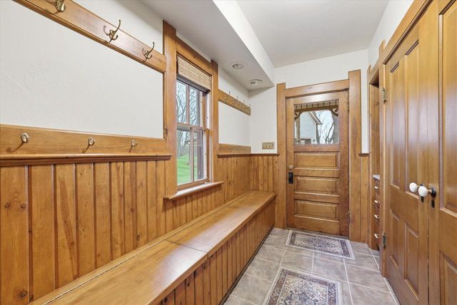S84W17698 Woods ROAD, Muskego, WI 53150