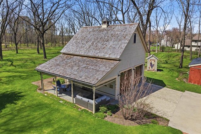 S84W17698 Woods ROAD, Muskego, WI 53150