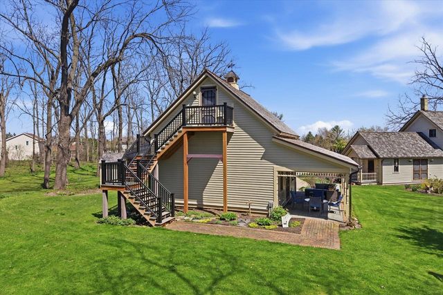 S84W17698 Woods ROAD, Muskego, WI 53150