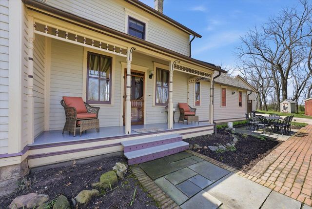 S84W17698 Woods ROAD, Muskego, WI 53150