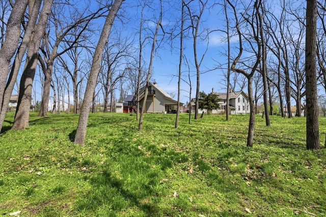 S84W17698 Woods ROAD, Muskego, WI 53150