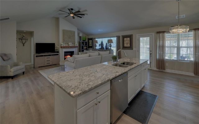155 Joseph Lane, Hartwell, SC 30643
