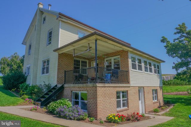 301 GARDEN SPOT RD, Lykens, PA 17048