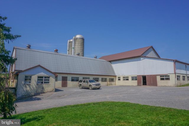 301 GARDEN SPOT RD, Lykens, PA 17048