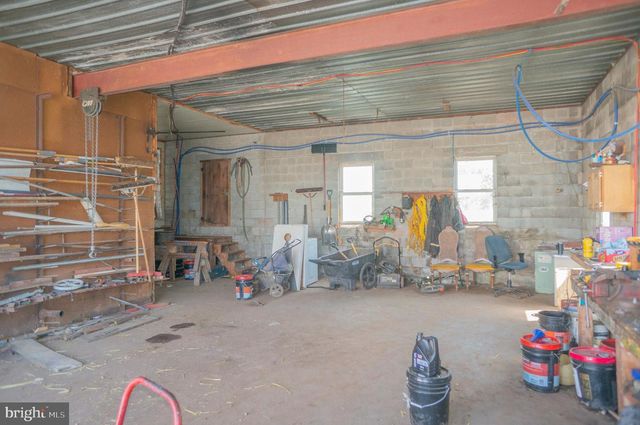 301 GARDEN SPOT RD, Lykens, PA 17048