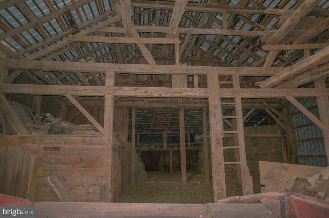 301 GARDEN SPOT RD, Lykens, PA 17048