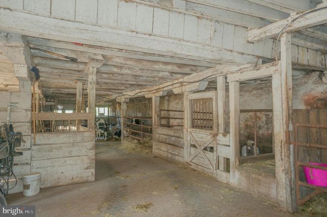 301 GARDEN SPOT RD, Lykens, PA 17048