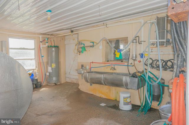 301 GARDEN SPOT RD, Lykens, PA 17048