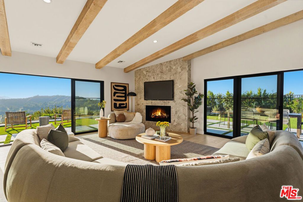 23935 Park Belmonte, Calabasas, CA 91302 — exterior