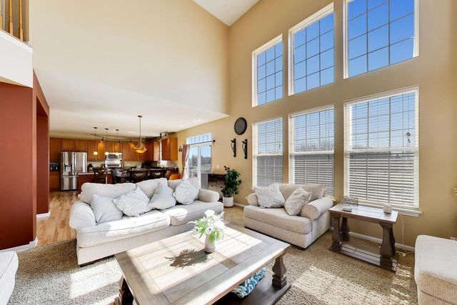 343 Copper Springs Lane, Elgin, IL 60124