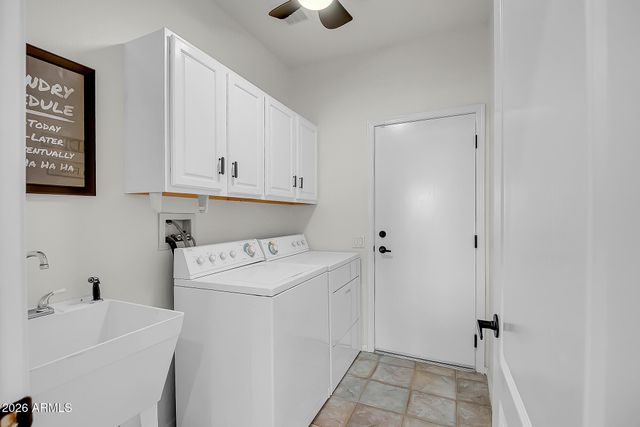 15776 W SILVER BREEZE Drive, Surprise, AZ 85374