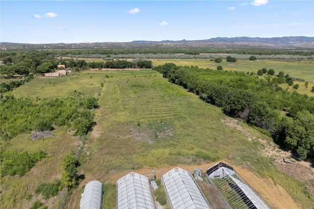 851 HWY 22, Pena Blanca, NM 87041