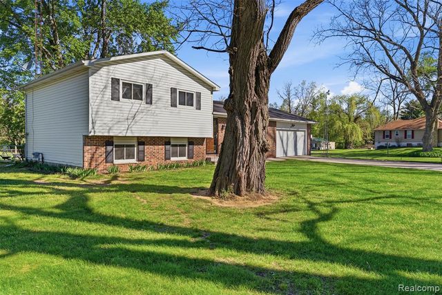 14433 Tuscola Road, Clio, MI 48420