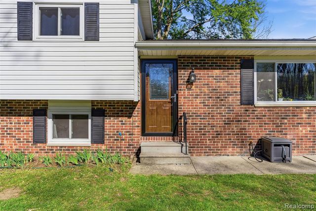 14433 Tuscola Road, Clio, MI 48420