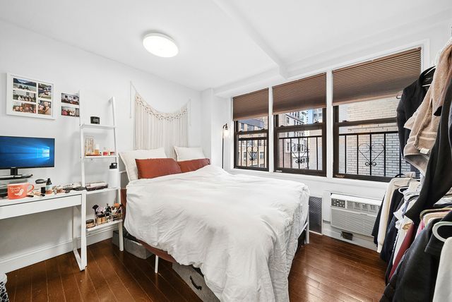 141 E 55th St Apt 10A, New York City, NY 10022