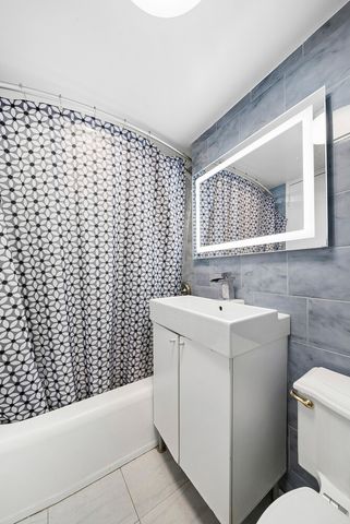 141 E 55th St Apt 10A, New York City, NY 10022