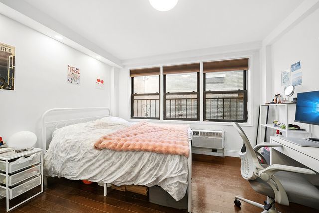 141 E 55th St Apt 10A, New York City, NY 10022