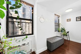 141 E 55th St Apt 10A, New York City, NY 10022
