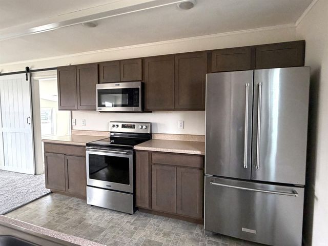 9 Murray Court, Bedford, IN 47421