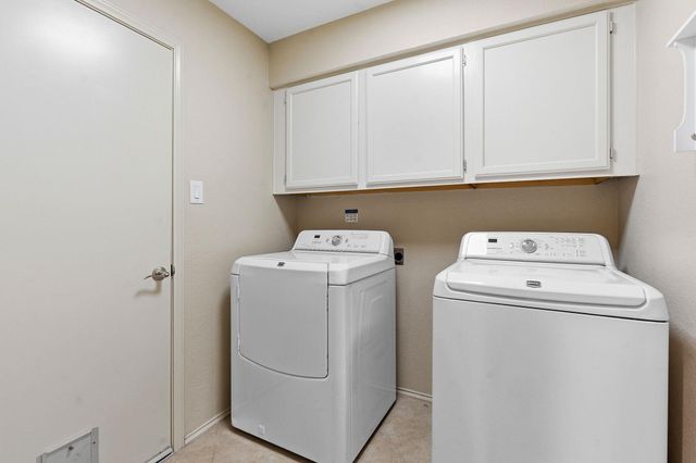 8013 Doe Meadow DR, Austin, TX 78749