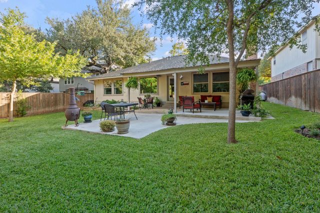 8013 Doe Meadow DR, Austin, TX 78749