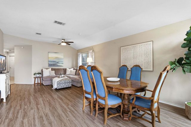 8013 Doe Meadow DR, Austin, TX 78749