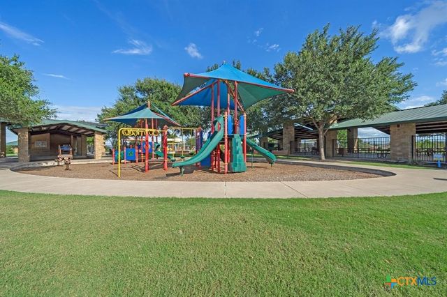 137 Pine Arbol, Buda, TX 78610