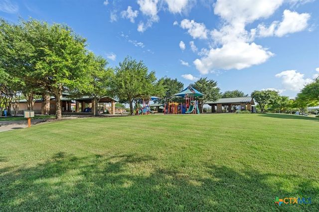 137 Pine Arbol, Buda, TX 78610