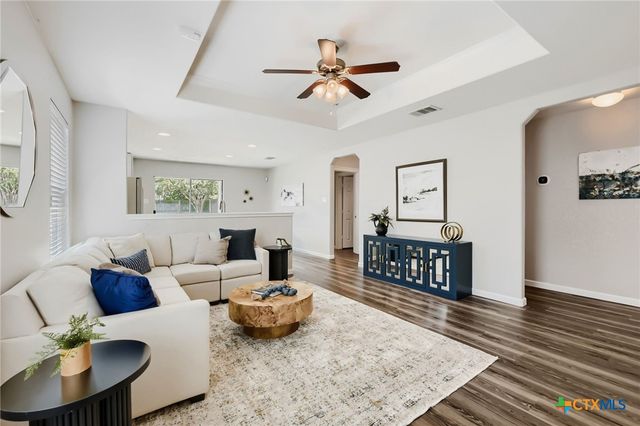 137 Pine Arbol, Buda, TX 78610